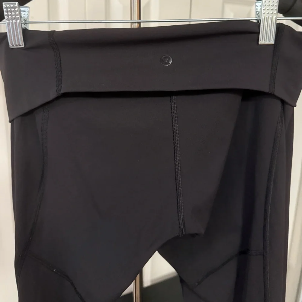 lululemon athletica If You’re Lucky Leggings 30in Inseam Black Gray Mesh 8